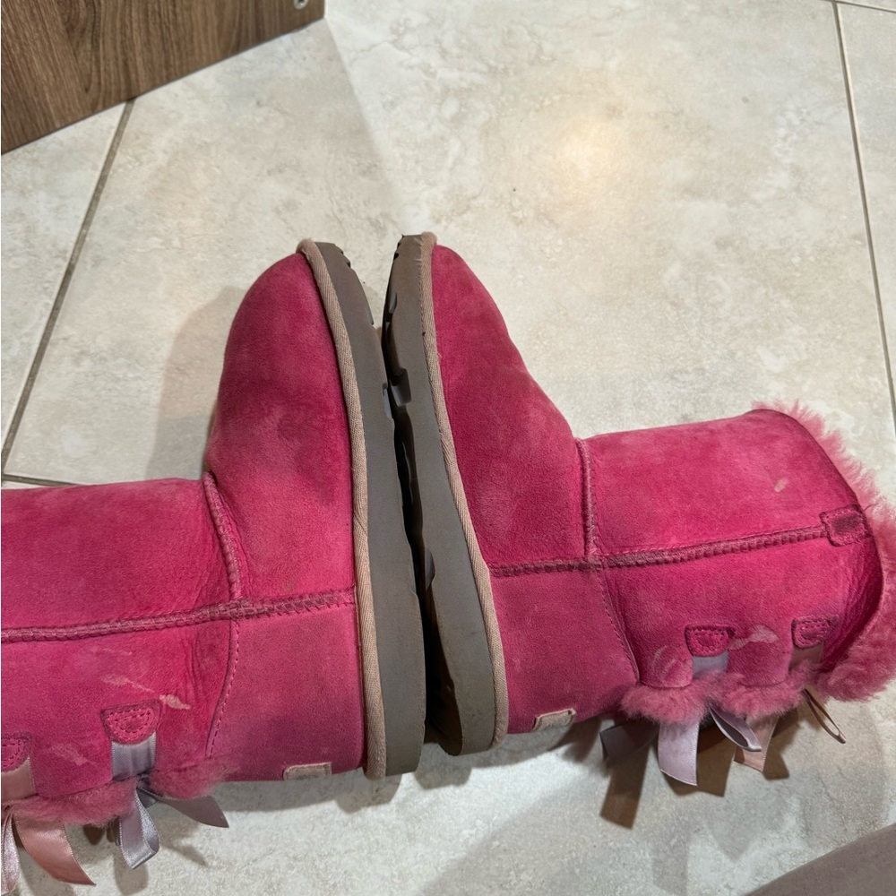 UGG Girls Bailey Bow II 1017394K Pink Round Toe Snow Boots - Size 3 - Picture 7 of 9
